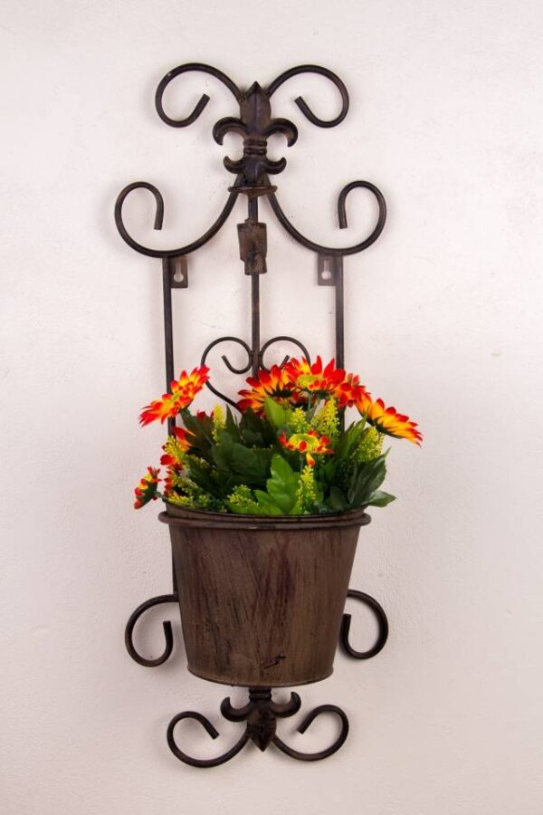 Hanging Flower Pot Rust 