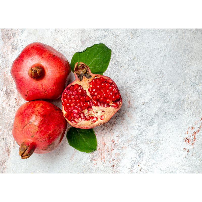 Glass-Cutting-Board-Pomegranate